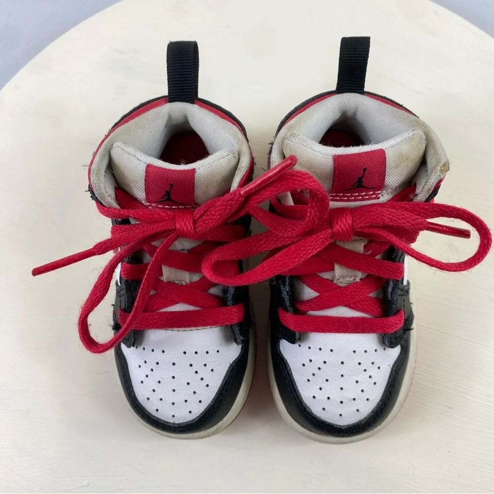 Nike Air Jordan Mid Very‎ Berry Black Red White Sz 5C Toddler KIDS